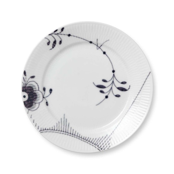 Royal Copenhagen Black Fluted Mega 1017470 Teller 22cm Dec . No. 2