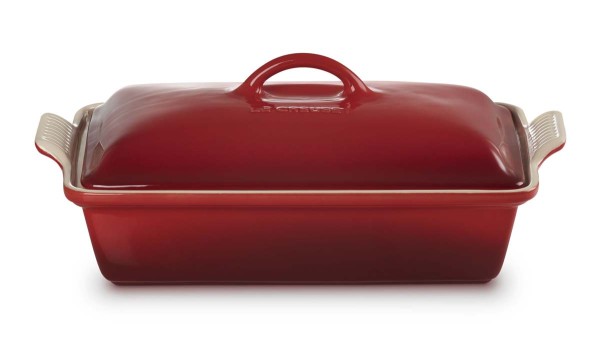 Le Creuset Steinzeug 71002400600080 Auflaufform rechteckig Tradition mit Deckel 33cm 3,8L - Kirschro