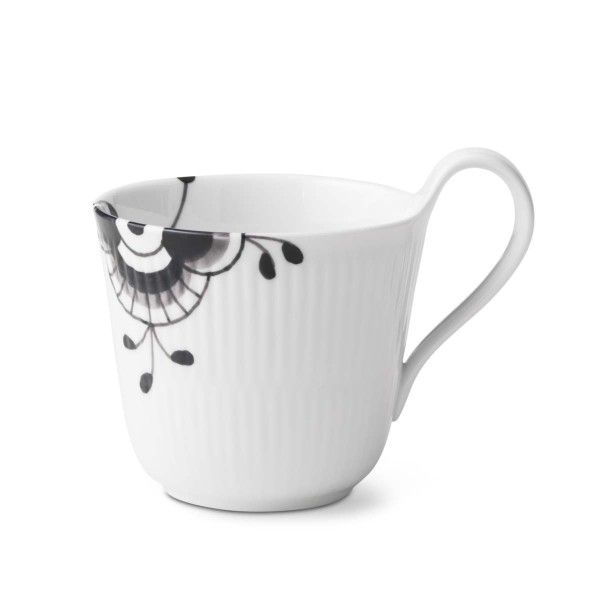 Royal Copenhagen Black Fluted Mega 1017018 Tasse mit hohem Henkel 0,33l