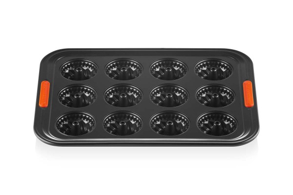Le Creuset Backformen 46063000010000 12er Mini Gugelhupfform