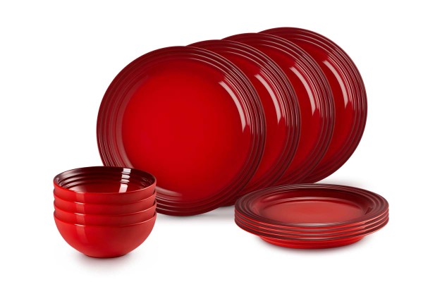 Le Creuset Poterie 79351000607081 12-Teiliges Geschirrset - Kirschrot