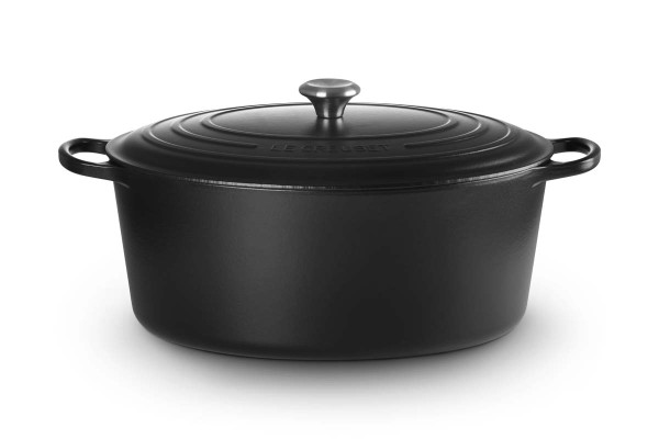 Le Creuset Gusseisen - Signature 21178400000430 Bräter oval mit schwarzer Innenemaille 40cm 13,9L -