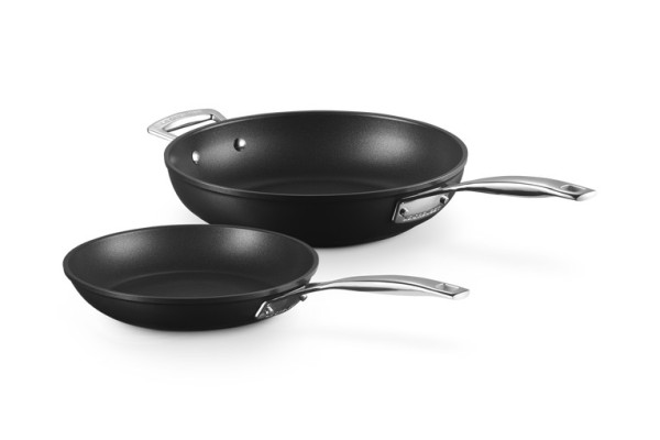 Le Creuset Aluminium-Antihaft 51802000010002 Set 2-tlg. Pfannen 24 &amp; 28cm mit Gegengriff